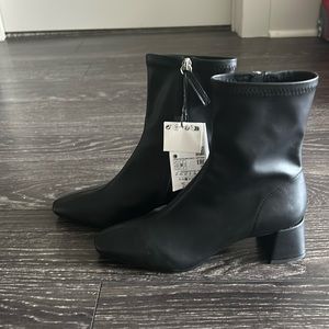 Brand new with tag Zara ankle boots